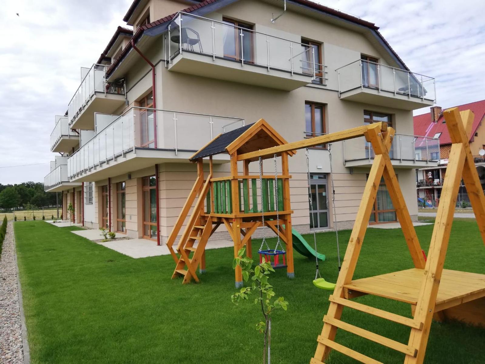 Faro Resort Mrzeżyno Exteriör bild